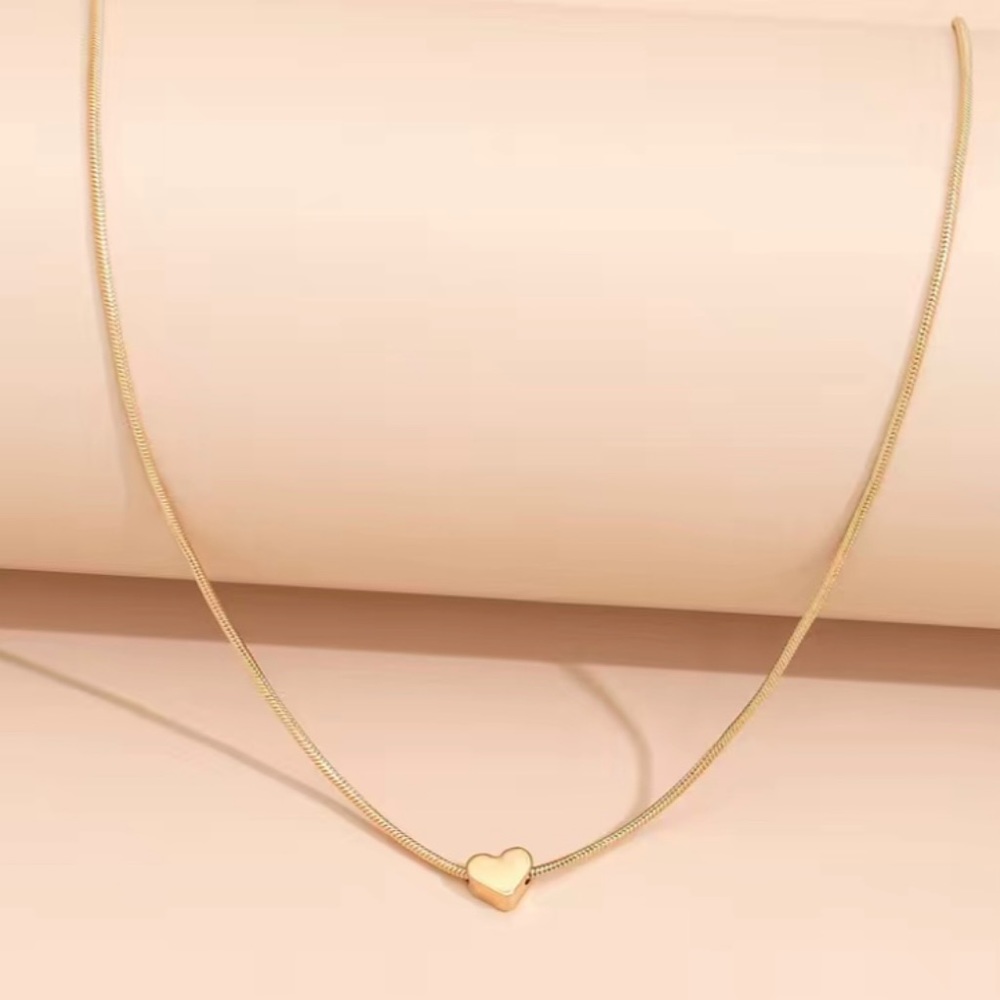 Gold Heart Chain Necklace Women’s Minimalist Jewelry Gifts Love NEW